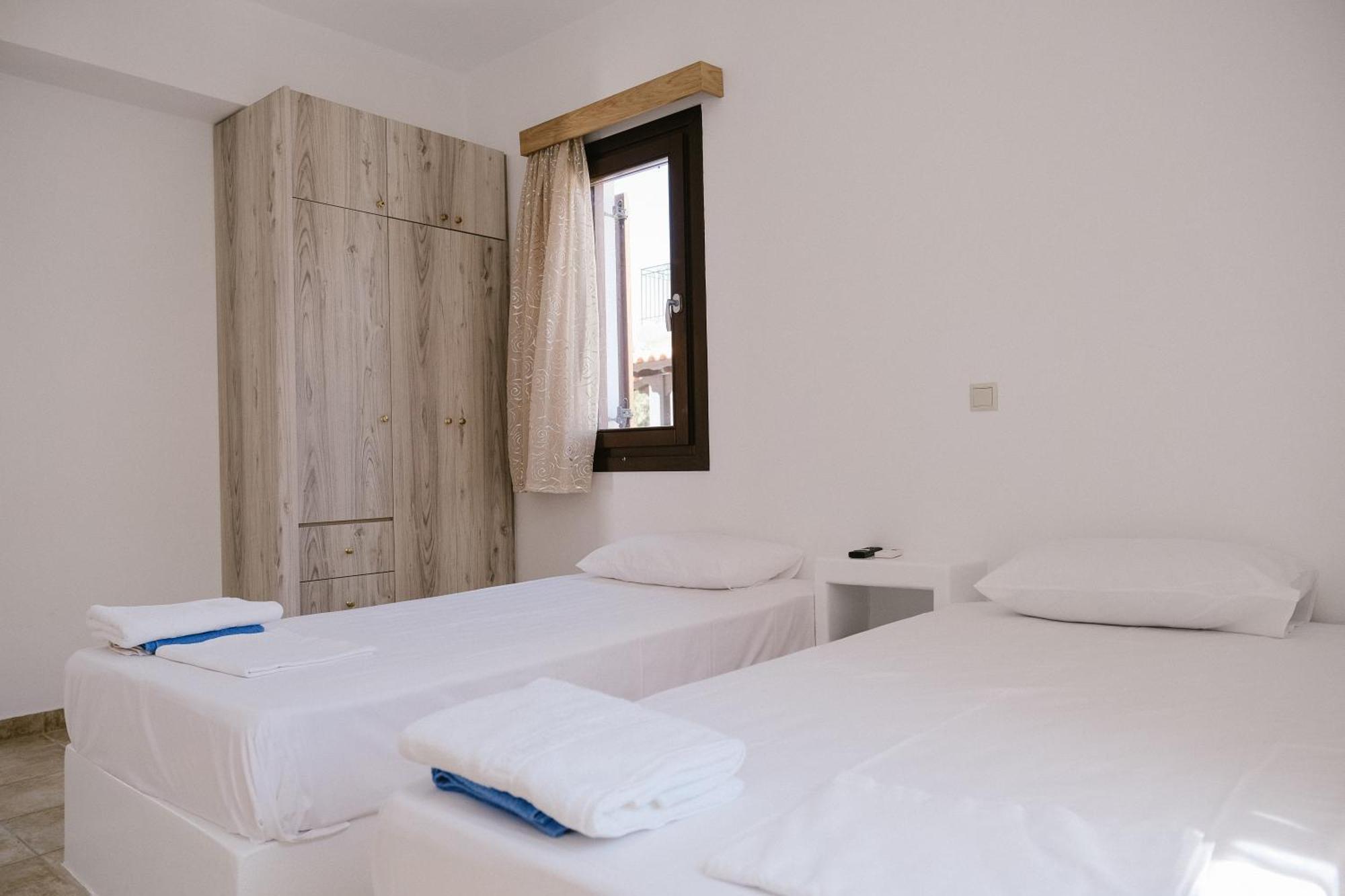 Iliaxtida Apartments Filótion Extérieur photo